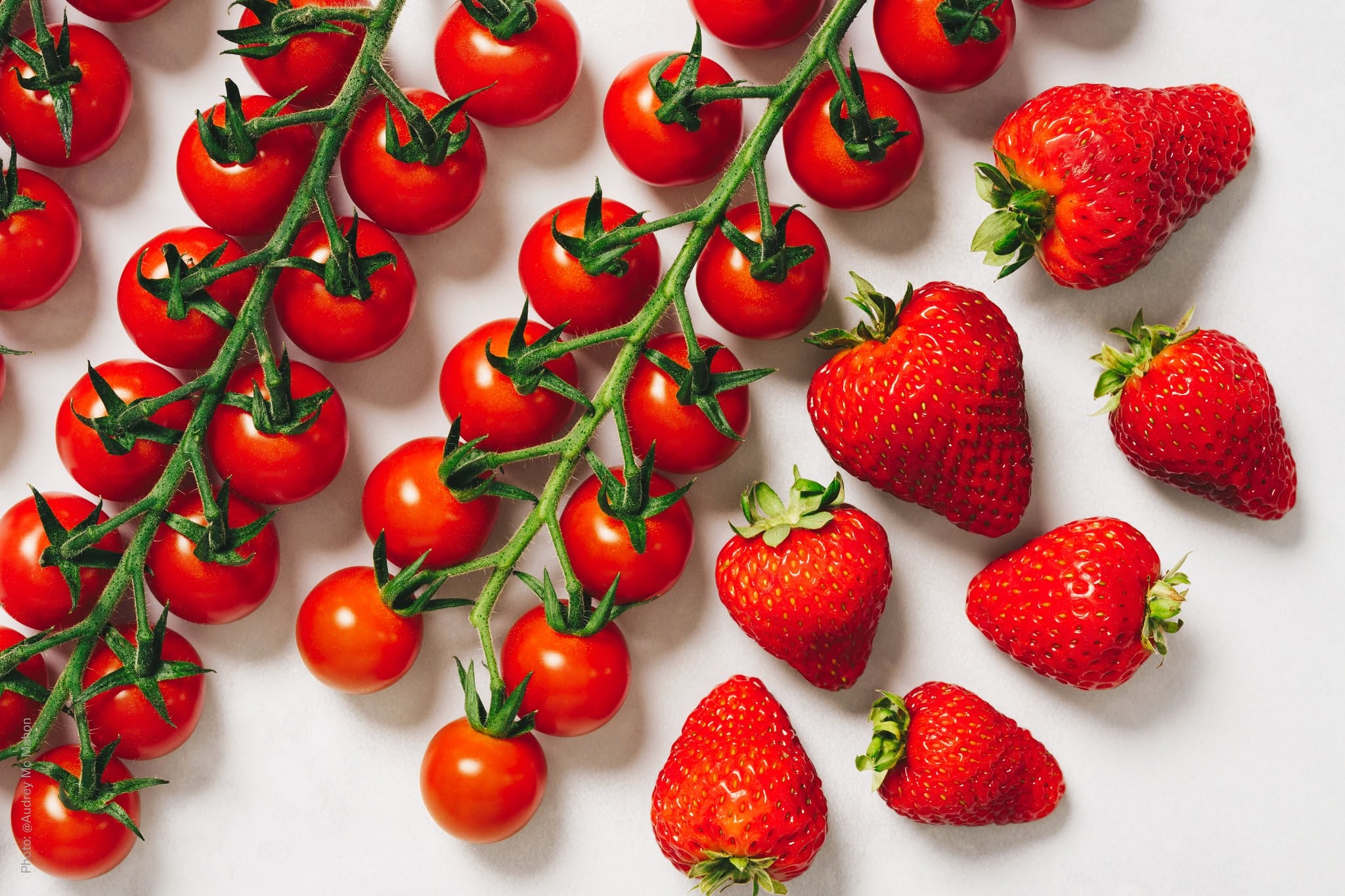 Tomates et fraises Savoura