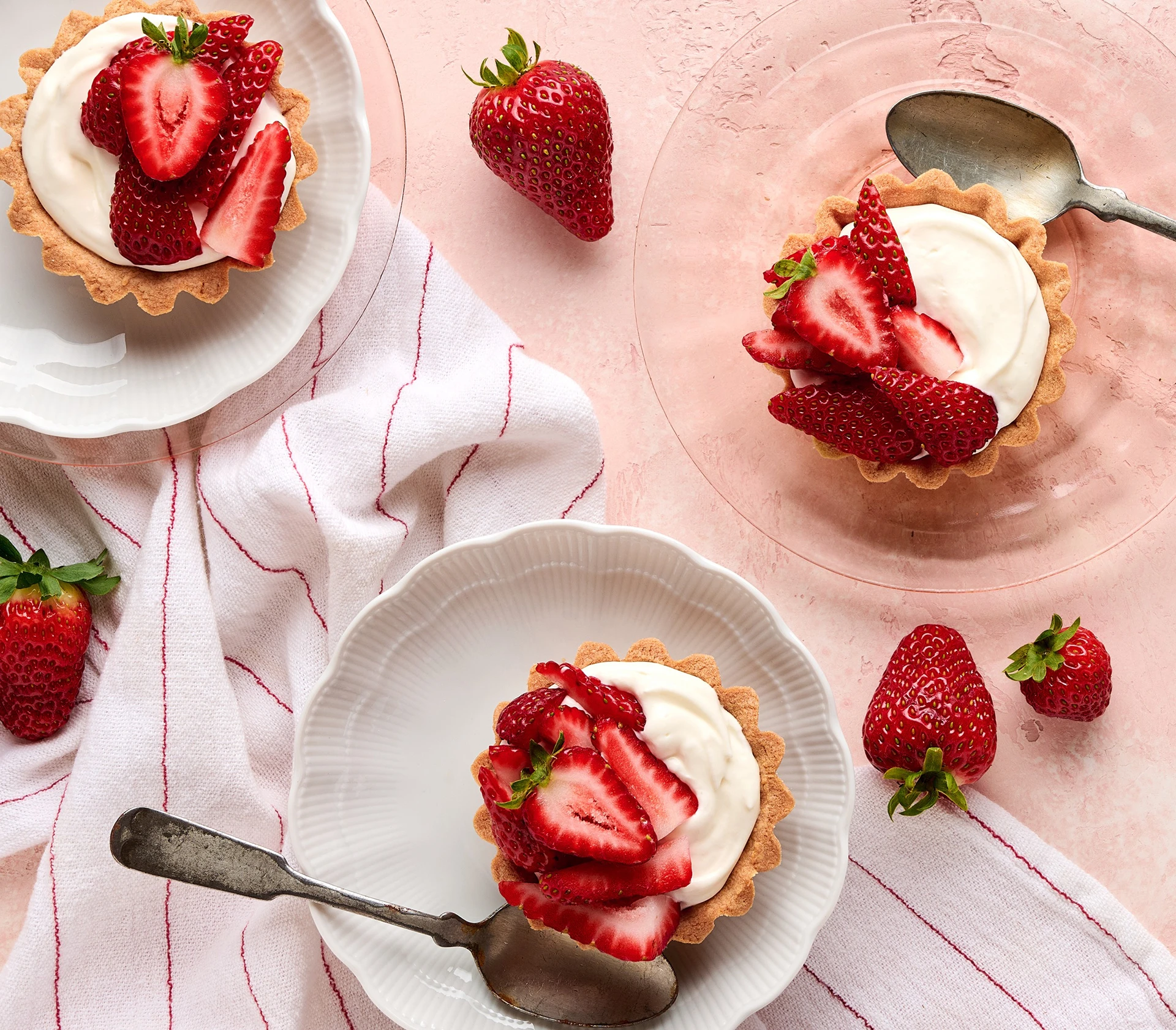 Le plaisir de croquer dans une fraise fraîchement cueillie, maintenant possible même en hiver.